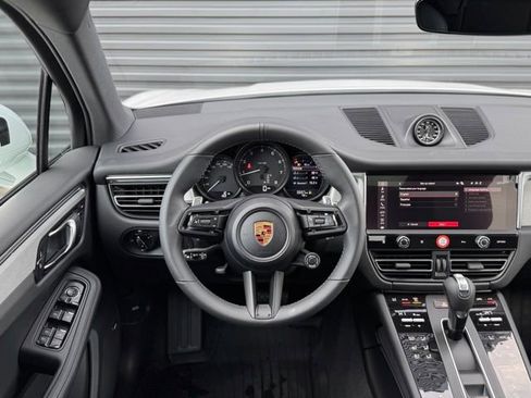 New 2026 Porsche Macan AWD/4WD image 19