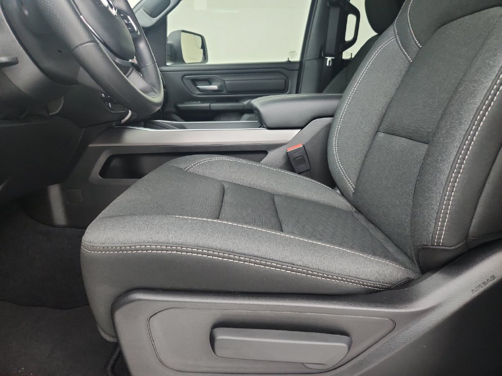 New 2026 RAM 1500 Express AWD/4WD image 20