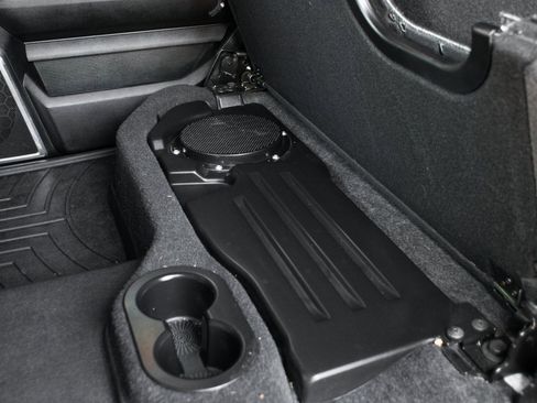 Used 2022 RAM 2500 Laramie w/ Night Edition image 37