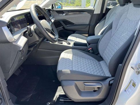 New 2025 Volkswagen Tiguan S FWD image 16