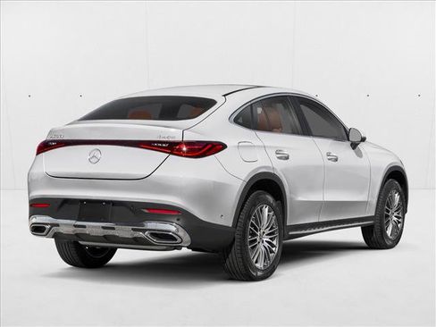 New 2026 Mercedes-Benz GLC 300 4MATIC image 2