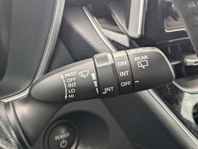 Used 2024 Toyota Corolla Cross AWD Hybrid w/ Convenience Package image 27