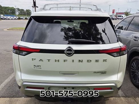Used 2024 Nissan Pathfinder Platinum w/ Cargo Package AWD/4WD image 4