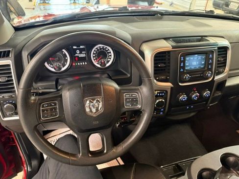 Used 2019 RAM 1500 Classic SLT AWD/4WD image 51