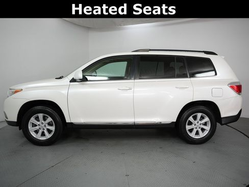 Used 2013 Toyota Highlander SE image 4