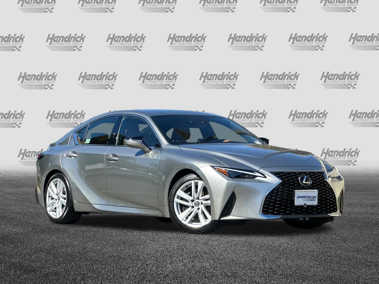 Used 2023 Lexus IS 300 w/ Comfort Package RWD image 2