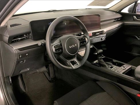 Used 2025 Kia K5 LXS FWD image 14