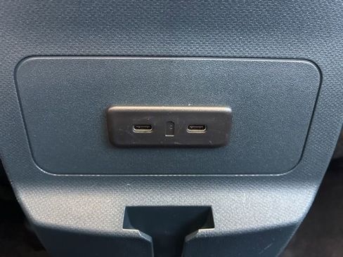 Used 2025 Ford Maverick Lobo AWD/4WD image 21