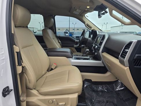 Used 2018 Ford F150 Lariat w/ Equipment Group 502A Luxury image 10