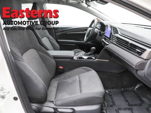 Used 2025 Toyota Camry LE image 24