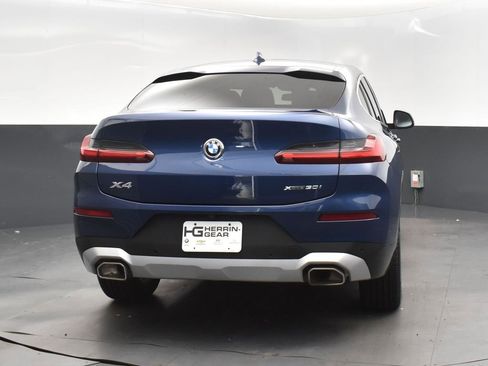 Certified 2025 BMW X4 xDrive30i image 7