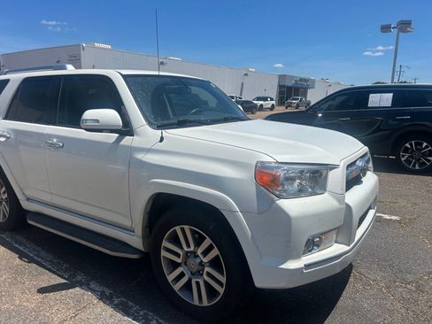 Used 2013 Toyota 4Runner Limited RWD image 8