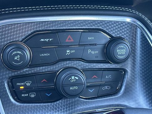 Used 2016 Dodge Challenger SRT Hellcat image 14