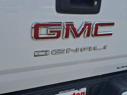 Used 2022 GMC Canyon Denali image 30