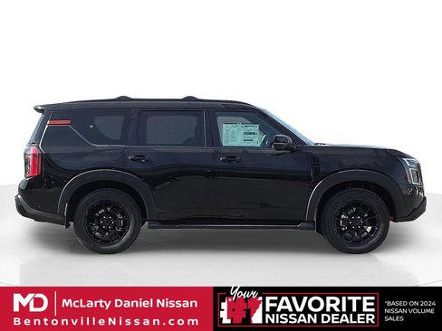 Used 2026 Nissan Armada PRO-4X AWD/4WD image 6