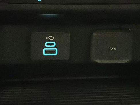 Used 2024 Ford F350 XLT image 38