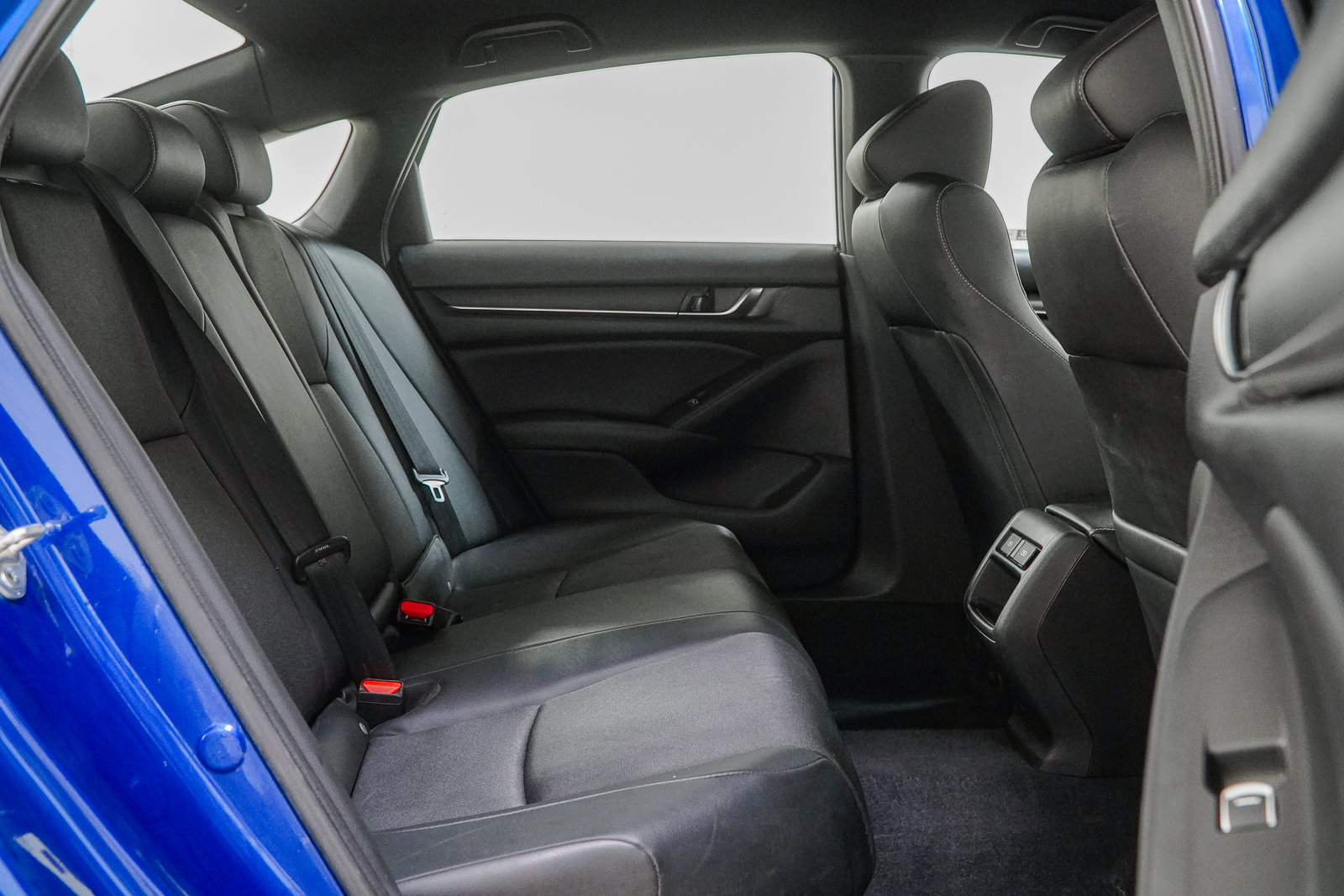 Used 2022 Honda Accord Sport image 40