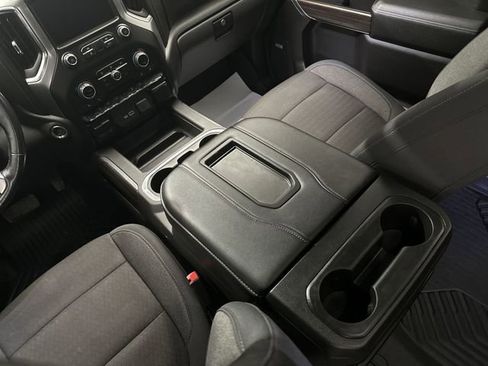 Used 2020 Chevrolet Silverado 1500 RST image 24