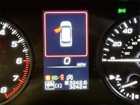 Used 2025 Subaru Forester image 12