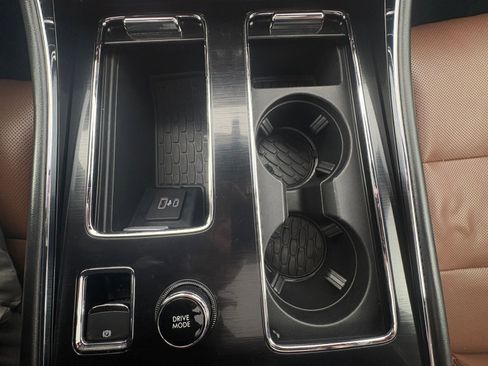 Certified 2021 Lincoln Aviator Reserve w/ Equipment Group 202A image 21