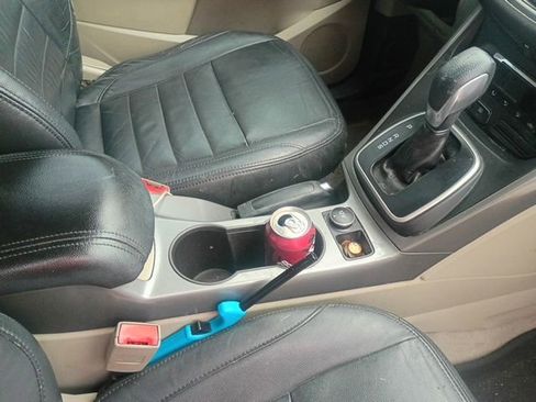 Used 2013 Ford Escape SE FWD image 38