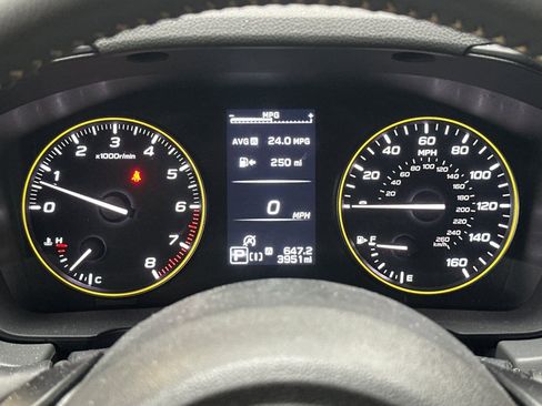 Used 2025 Subaru Crosstrek 2.5i Sport w/ Crosstrek Mirror Package image 31