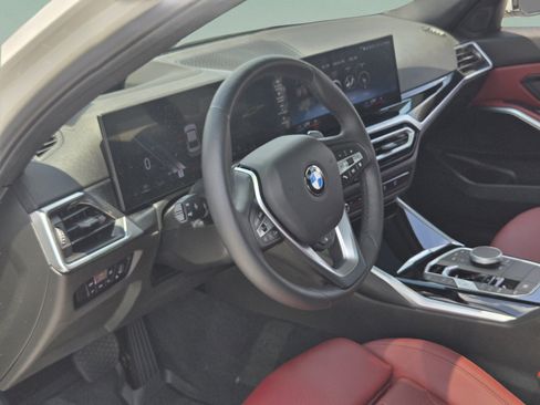Used 2024 BMW 330i Sedan w/ Premium Package RWD image 14