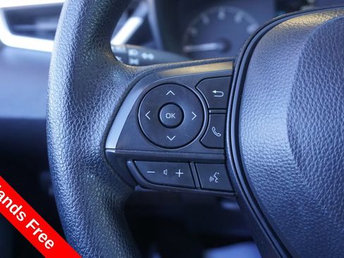 Used 2024 Toyota Corolla LE FWD image 4