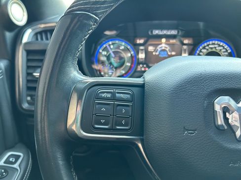 Used 2020 RAM 2500 Limited image 17