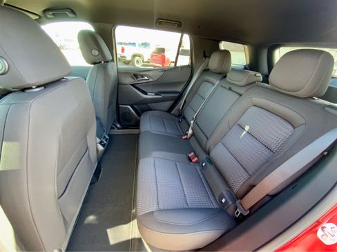 New 2026 Chevrolet Equinox LT image 21