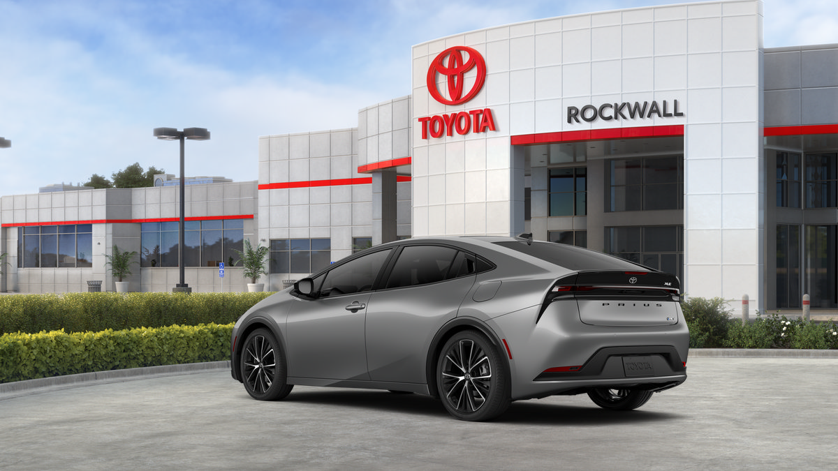 New 2027 Toyota Prius XLE FWD image 8