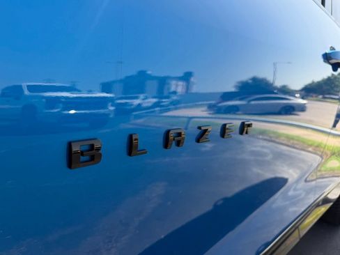 Used 2021 Chevrolet Blazer RS w/ Driver Confidence II Package FWD image 18