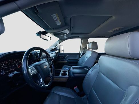 Used 2015 Chevrolet Silverado 3500 LTZ w/ LTZ Plus Package image 23