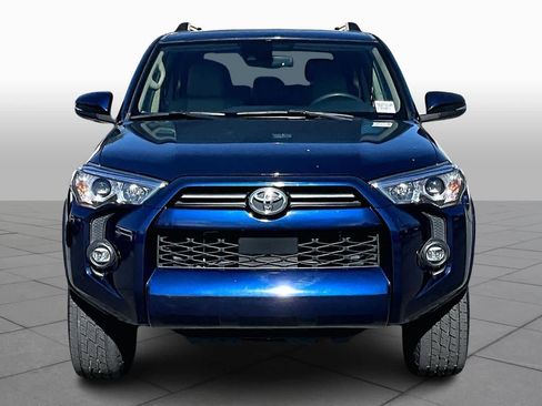 Used 2022 Toyota 4Runner SR5 Premium w/ Moonroof Package image 8