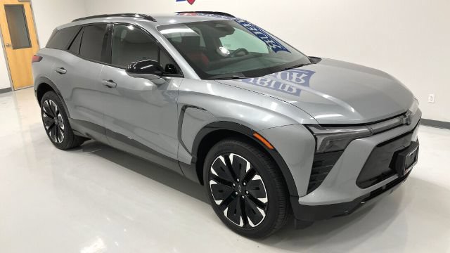 Used 2024 Chevrolet Blazer EV RS AWD/4WD image 15
