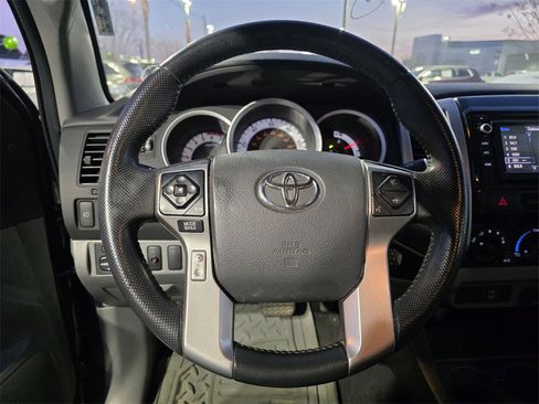 Used 2015 Toyota Tacoma PreRunner w/ SR5 Package image 20