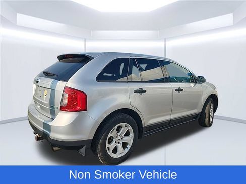 Used 2013 Ford Edge SE FWD image 3