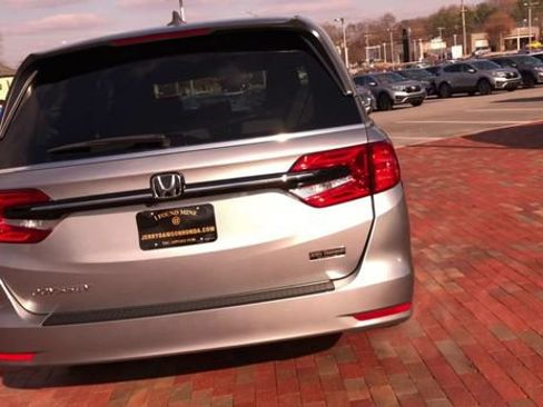 Used 2021 Honda Odyssey EX-L image 7