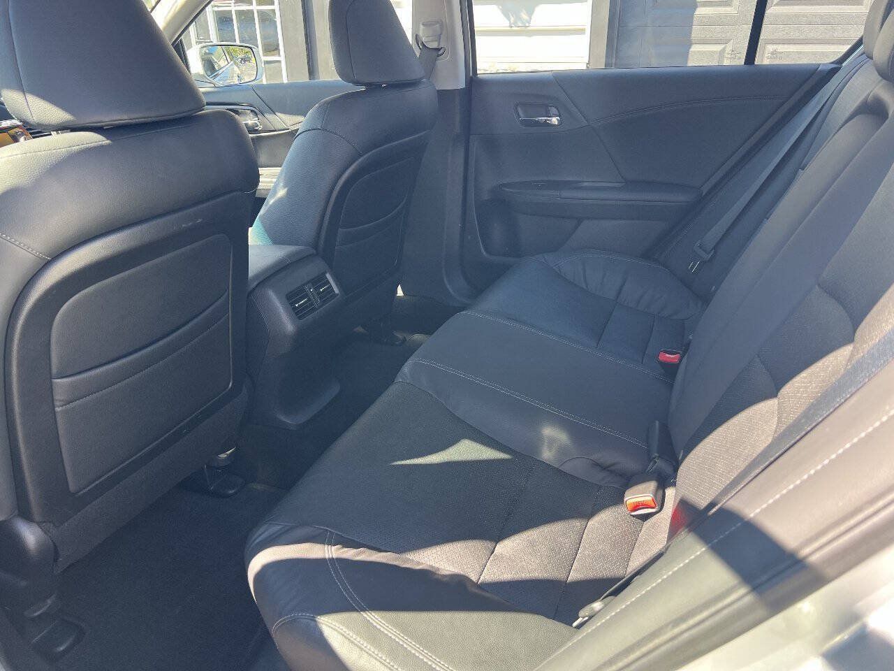 Used 2013 Honda Accord EX-L image 4