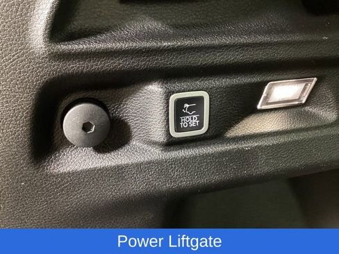 Used 2021 Jeep Grand Cherokee L Altitude image 12