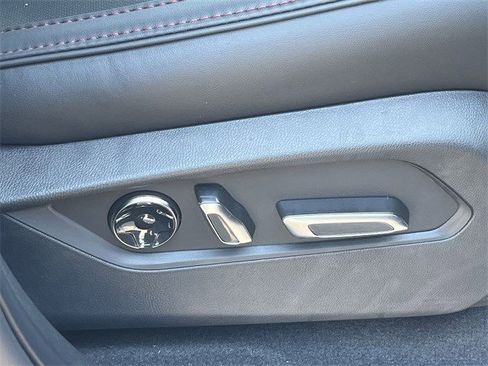 Used 2026 Acura MDX A-Spec image 30