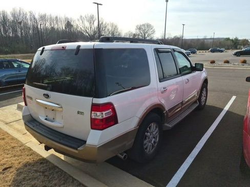 Used 2011 Ford Expedition XLT w/ 202A Rapid Spec Order Code image 6