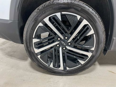 Used 2026 Chevrolet Equinox RS w/ Convenience Package III AWD/4WD image 6