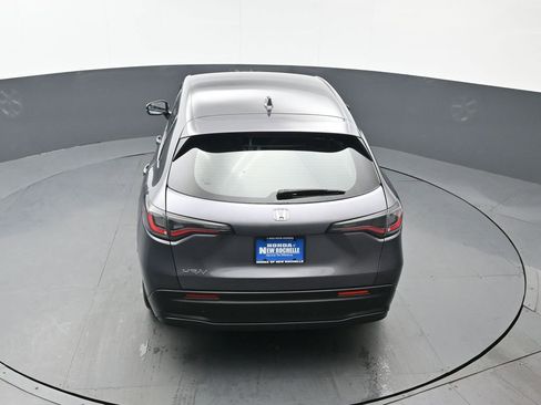 Used 2023 Honda HR-V LX image 37