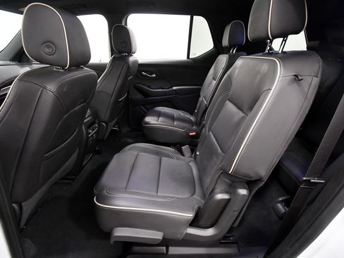 Used 2023 Chevrolet Traverse Premier w/ Redline Edition AWD/4WD image 15