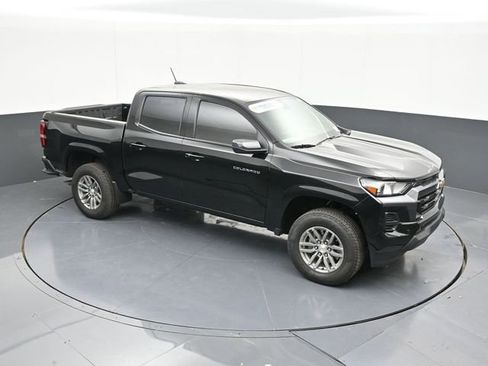 New 2025 Chevrolet Colorado LT image 58
