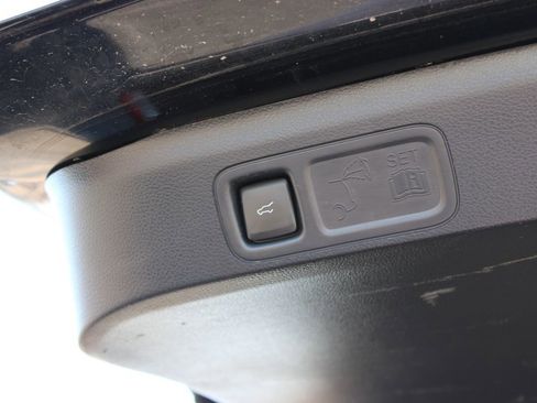 Used 2024 Ford Expedition Max Limited image 16