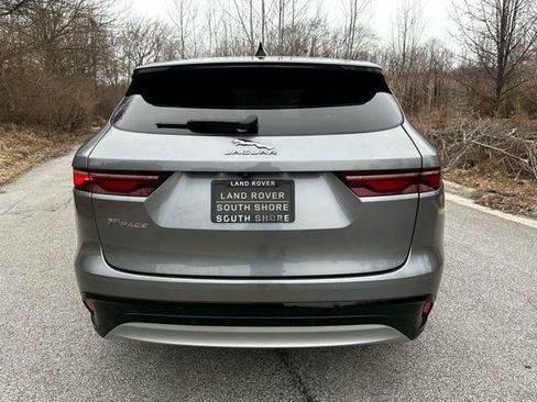 Used 2023 Jaguar F-PACE image 7