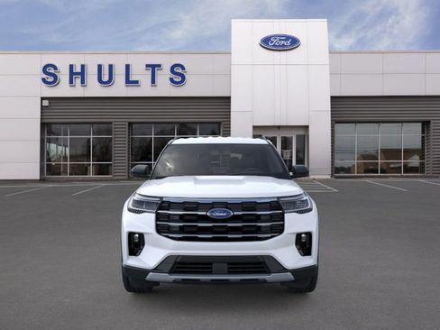 New 2026 Ford Explorer Active w/ Active Comfort Package image 6