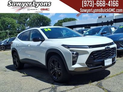 Certified 2024 Chevrolet Trax ACTIV w/ Driver Confidence Package